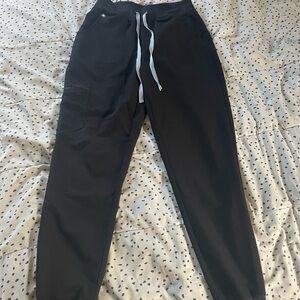 Figs High Waisted Zamora Joggers in black